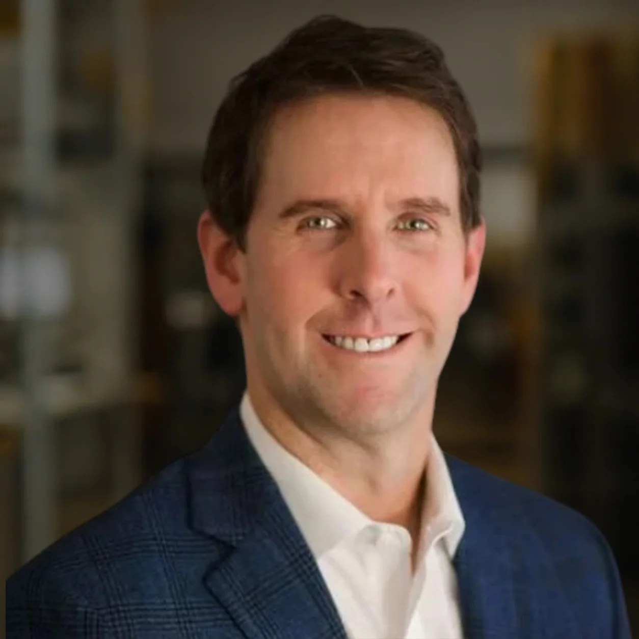 Chris Isbell Headshot